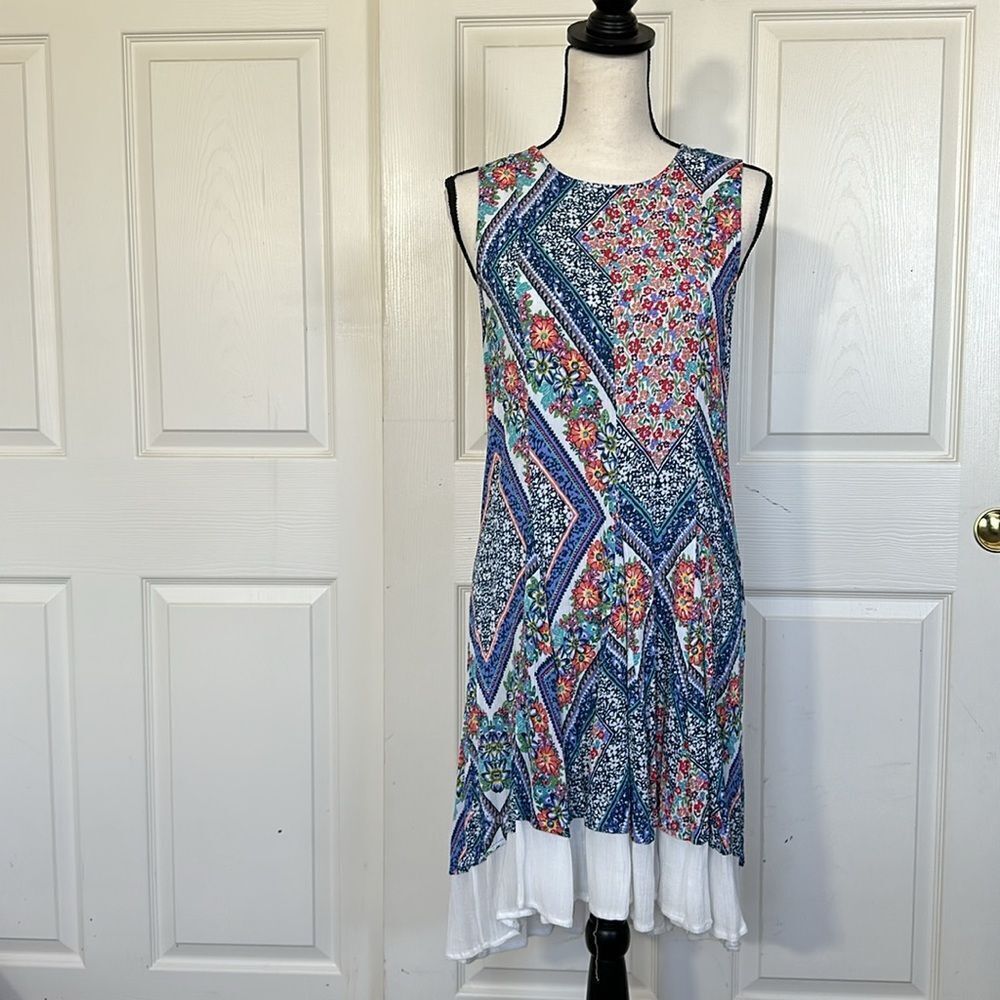 Altar’d State Swing Above Knee High/Low Sleeveless Dress, Small